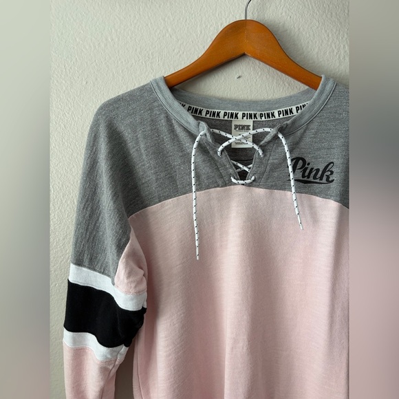 PINK Victoria's Secret Hockey Style Lace-Up Top Pink Gray Black Women’s Medium - Picture 4 of 7
